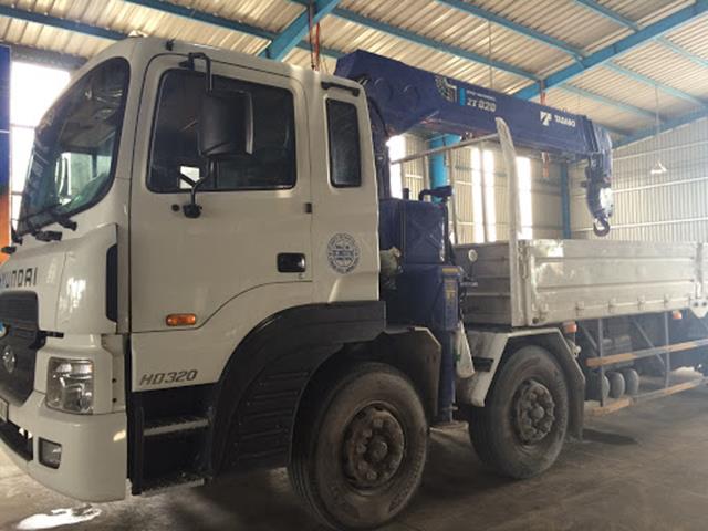 XE TẢI 18 TẤN HYUNDAI HD320 GẮN CẨU 5 TẤN TADANO TM-ZT504