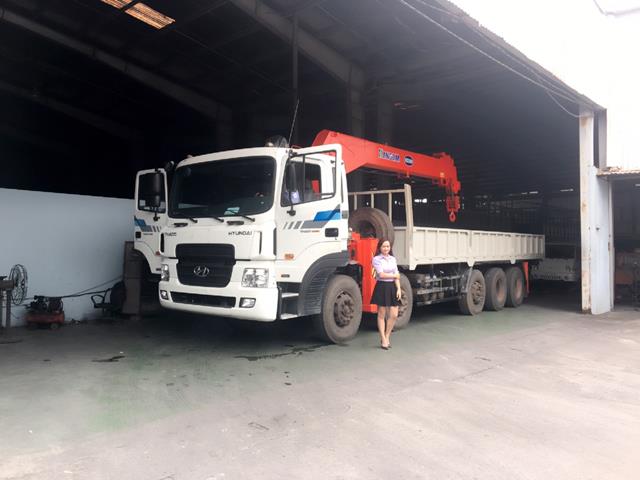 XE TẢI HYUNDAI HD360 GẮN CẨU 10 TẤN  KANGLIM KS2605